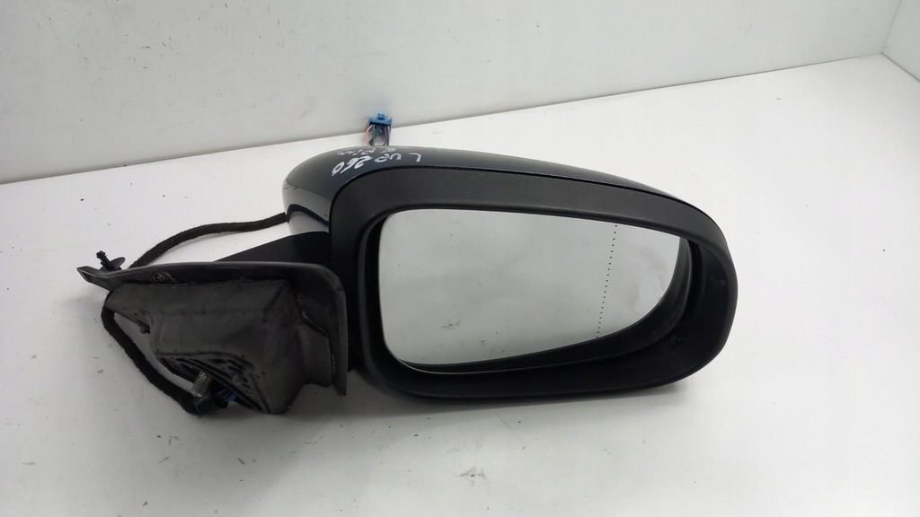 фото №1, Volvo s40 v50 ii lift зеркало правое 9 pin
