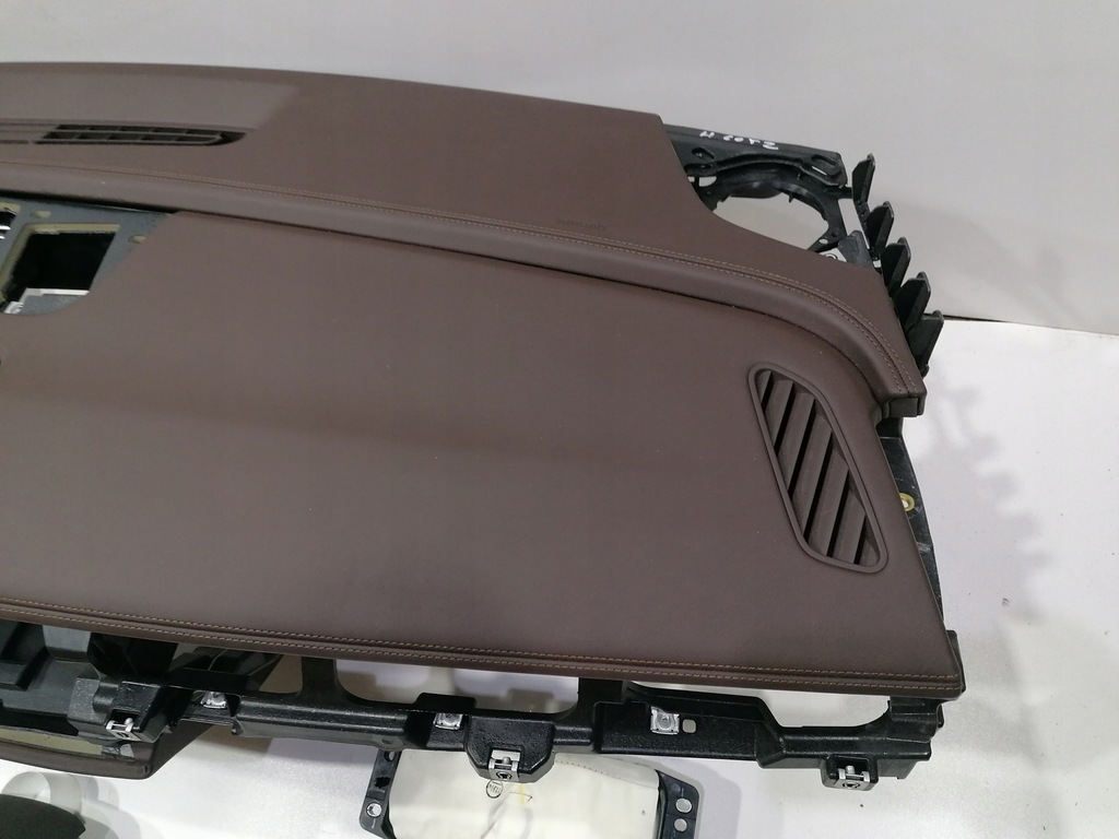 фото №5, Audi q7 4m приборная панель консоль подушка безопасности подушки безопасности ремни