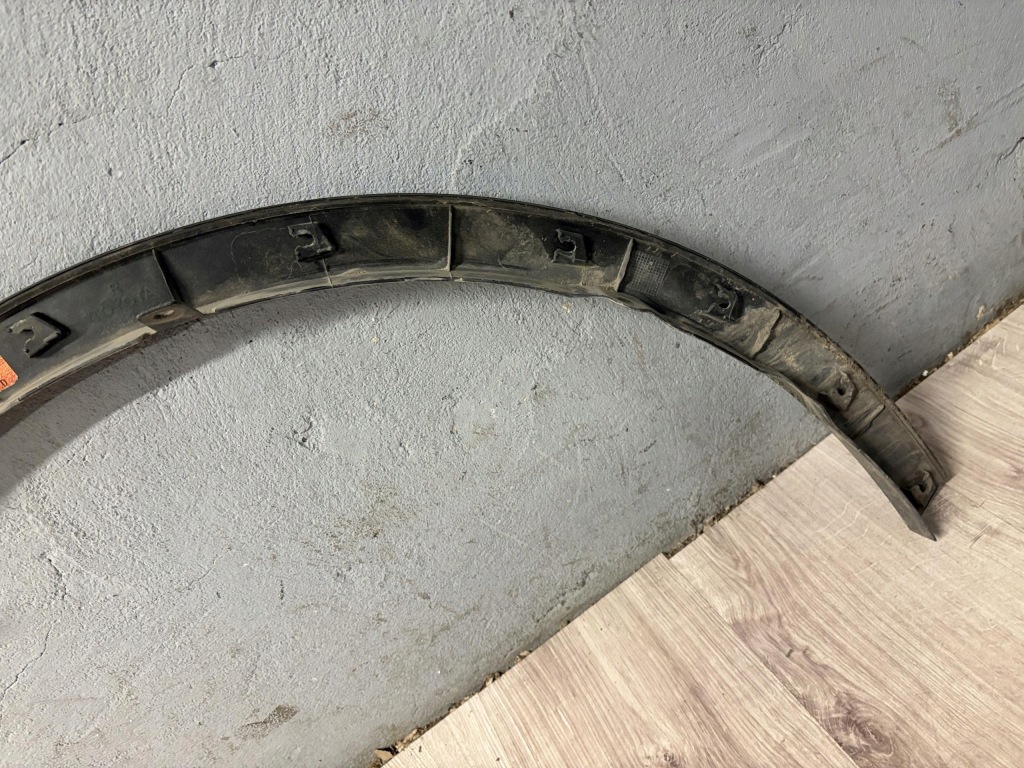 фото №9, Toyota c-hr i молдинг накладка крила правий перед 75601-f4010