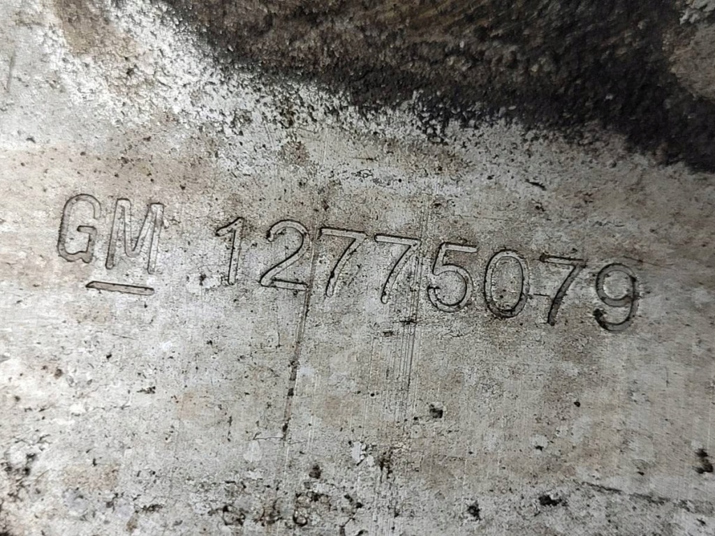 Балка бампера задній задня підсилювач opel astra j 13262434 Ціна