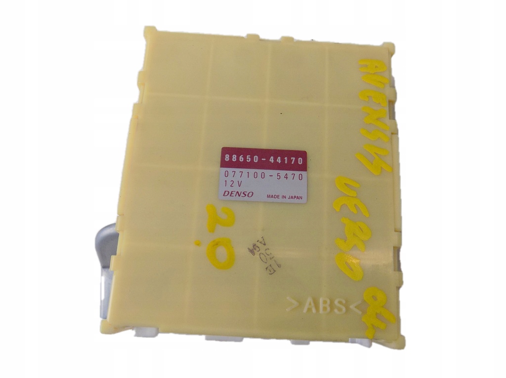фото №1, Toyota avensis verso 2.0 2004r модуль 88650-44170
