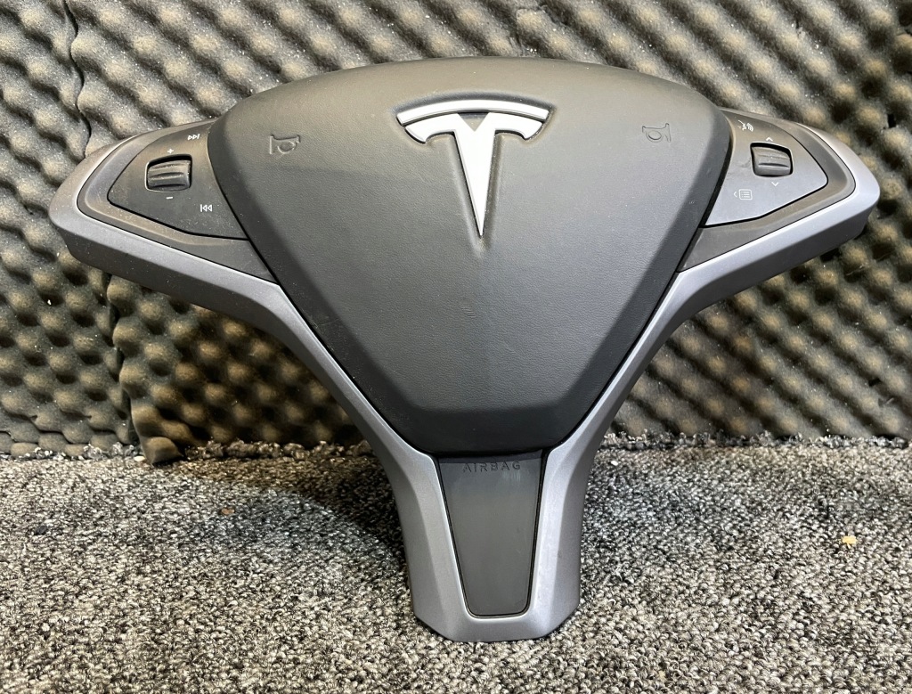 Tesla x воздуховод + air bag демонтаж super состояние Недорого