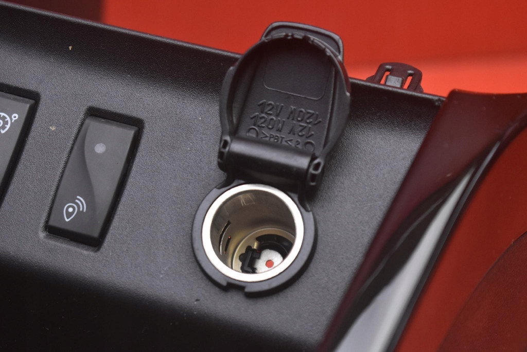 фото №9, Тунель середній eu dacia spring 21-