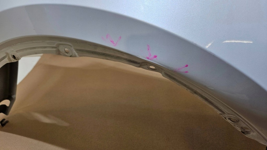 Крило перед передній правий tesla model y оригінал Київ