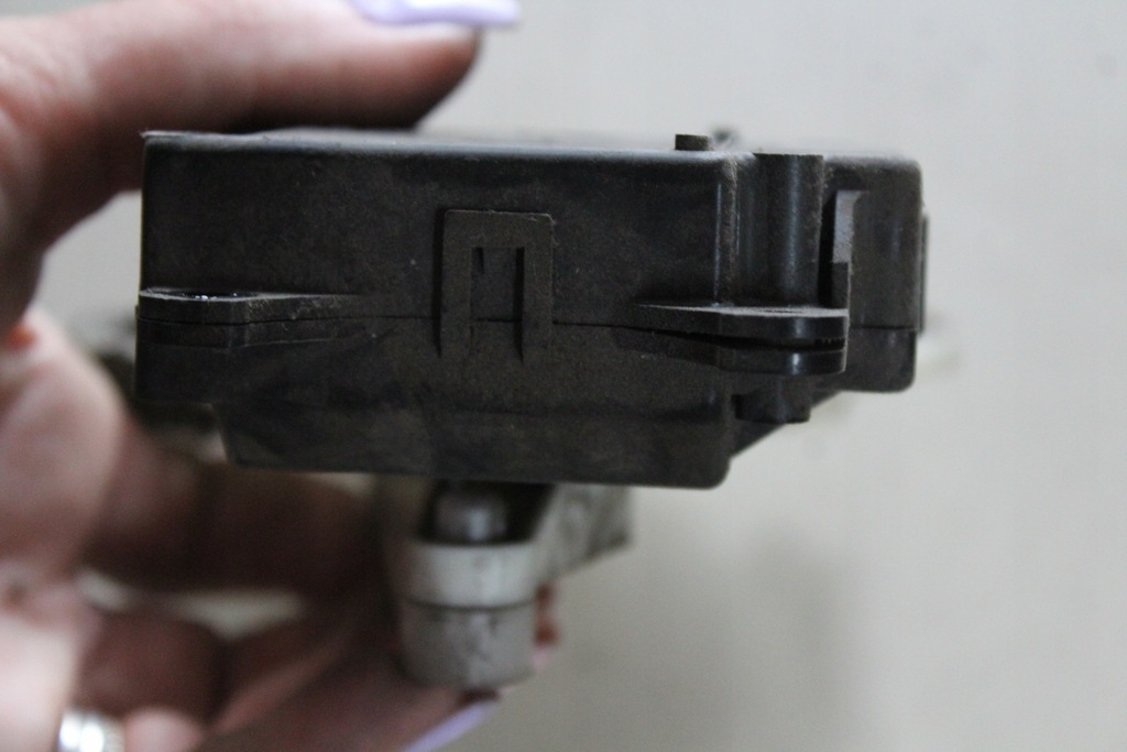 фото №14, Avensis verso моторчик отопителя europa 063700-8600