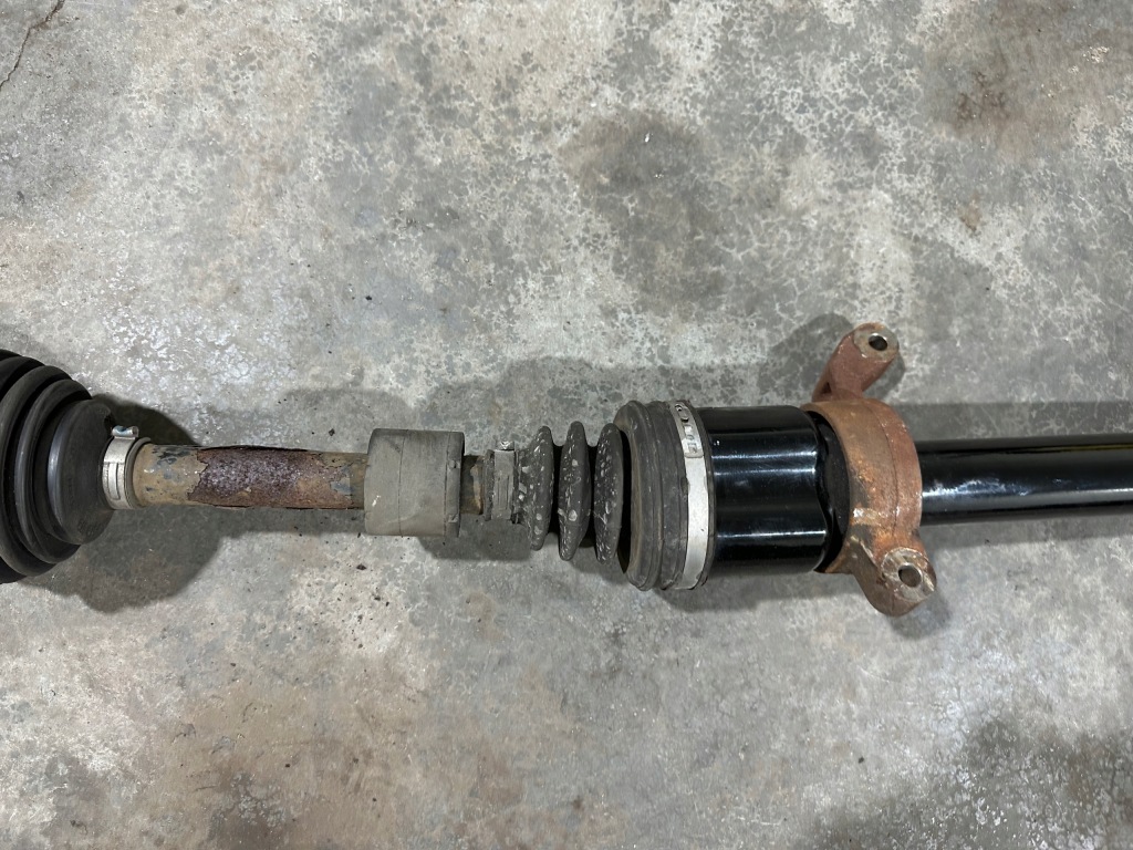 Mini cooper r56 1.6 d приводной вал правая длинная Доставка