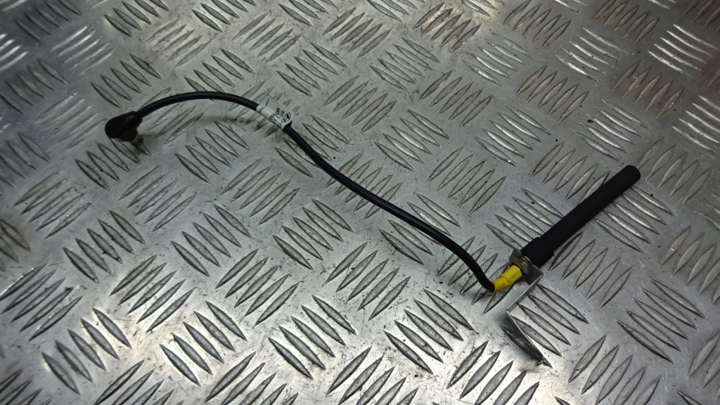 фото №1, Антенна hyundai i30 i 95411-2l100