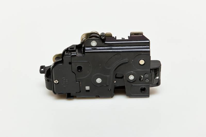 фото №14, Замок дверь seat skoda vw 3b4839016aj