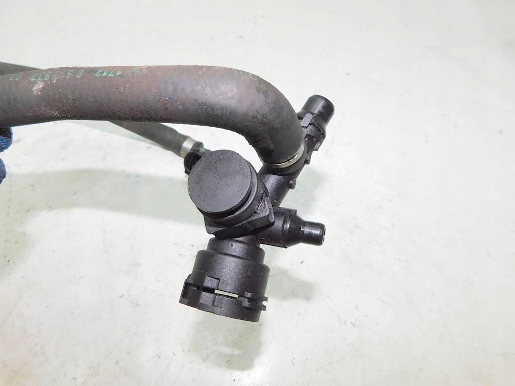 Bmw x5 f15 x6 f16 m50d 3.0 15r труба шланг водяний 8513837 Київ