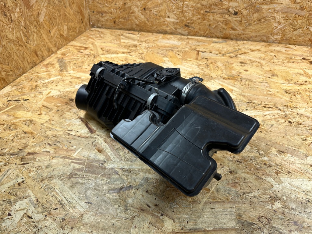 фото №6, Корпус фильтра воздуха subaru forester v 16518aa12 2.0b 2018-