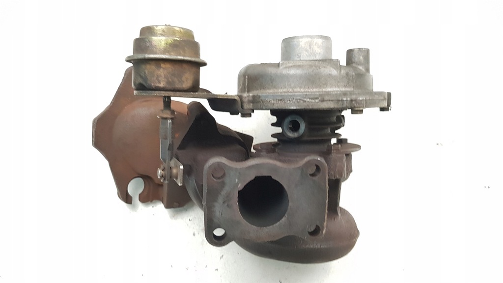 фото №5, Турбонагнітач 713667-1s/n 9637861280 garrett 2.0hdi c8 807 806 evasion psa