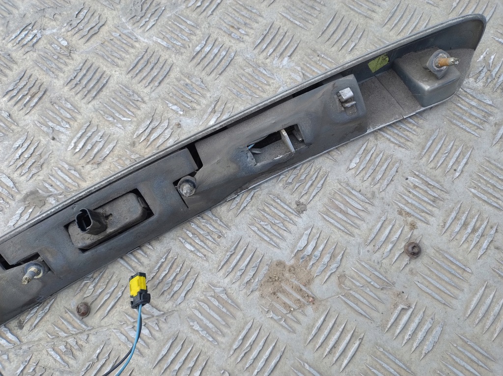 фото №5, Renault megane ii kombi накладка молдинг крышки багажника ted69