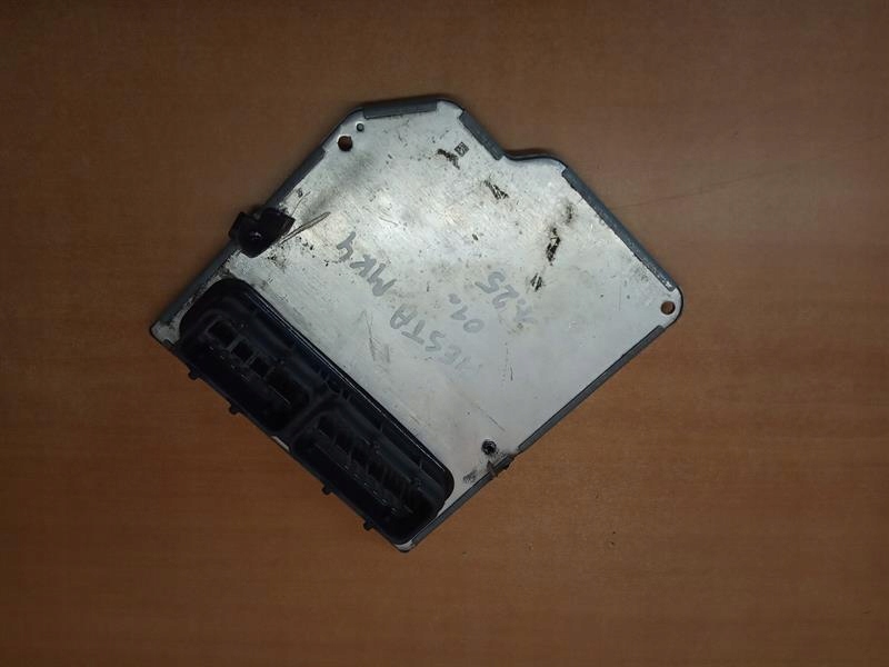 Купить Бортовой компьютер двигателя ford fiesta mk7 1.25 s110678003f