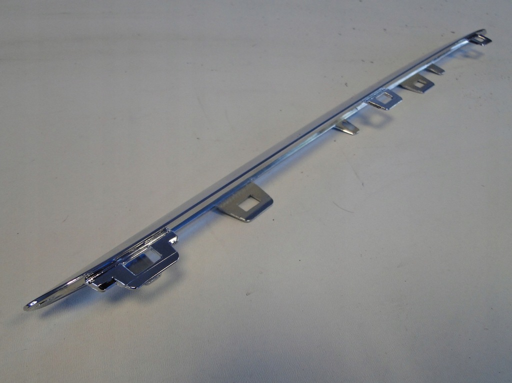 фото №7, Mercedes a w177 177 молдинг левая хром w решётка радиатора amg