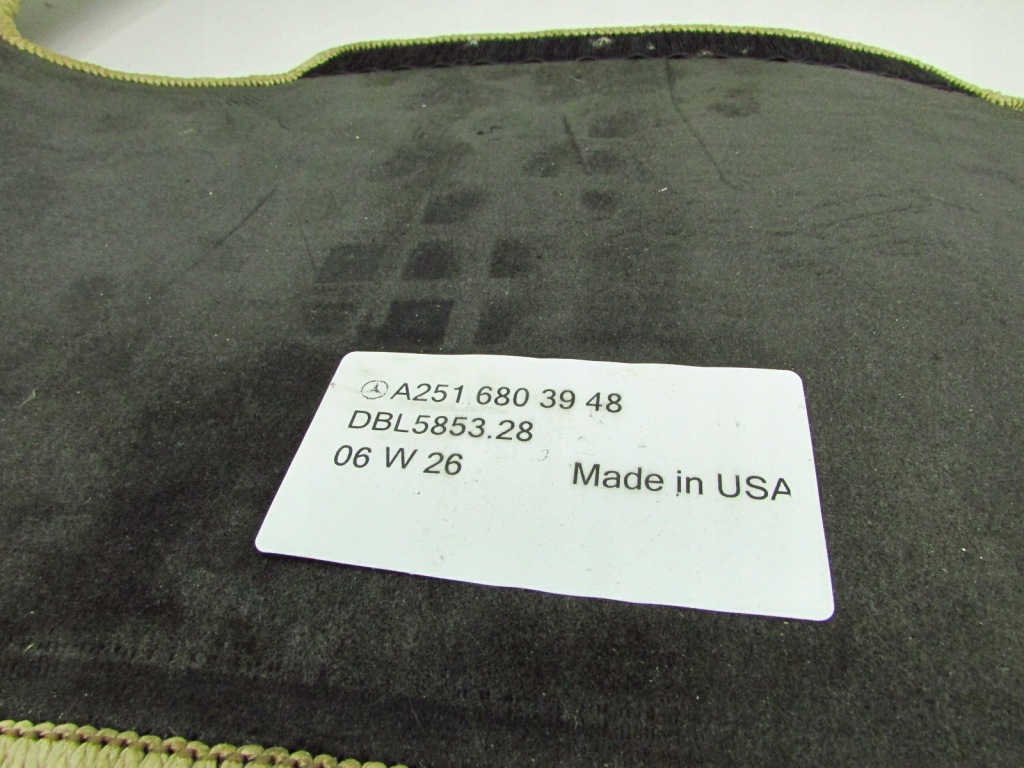 Mercedes w251 килимки велюрові комплект a2516800540 a2516800341 a2516800441 Доставка
