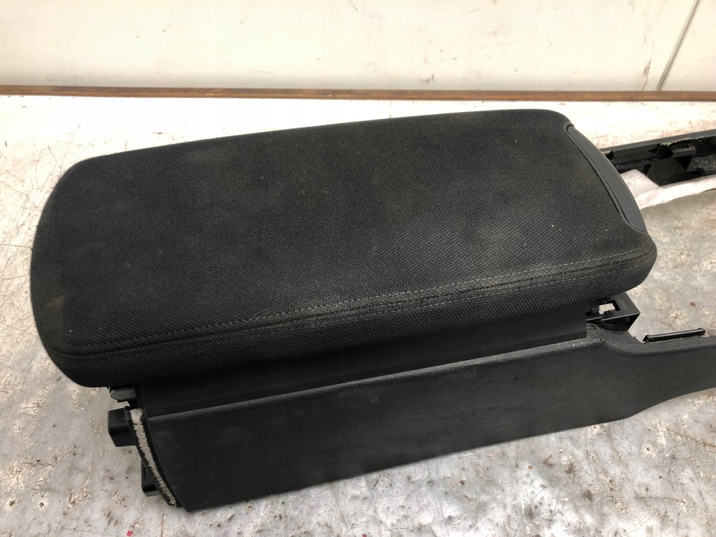 фото №7, Туннель средний подлокотник lexus is220 58911-53130