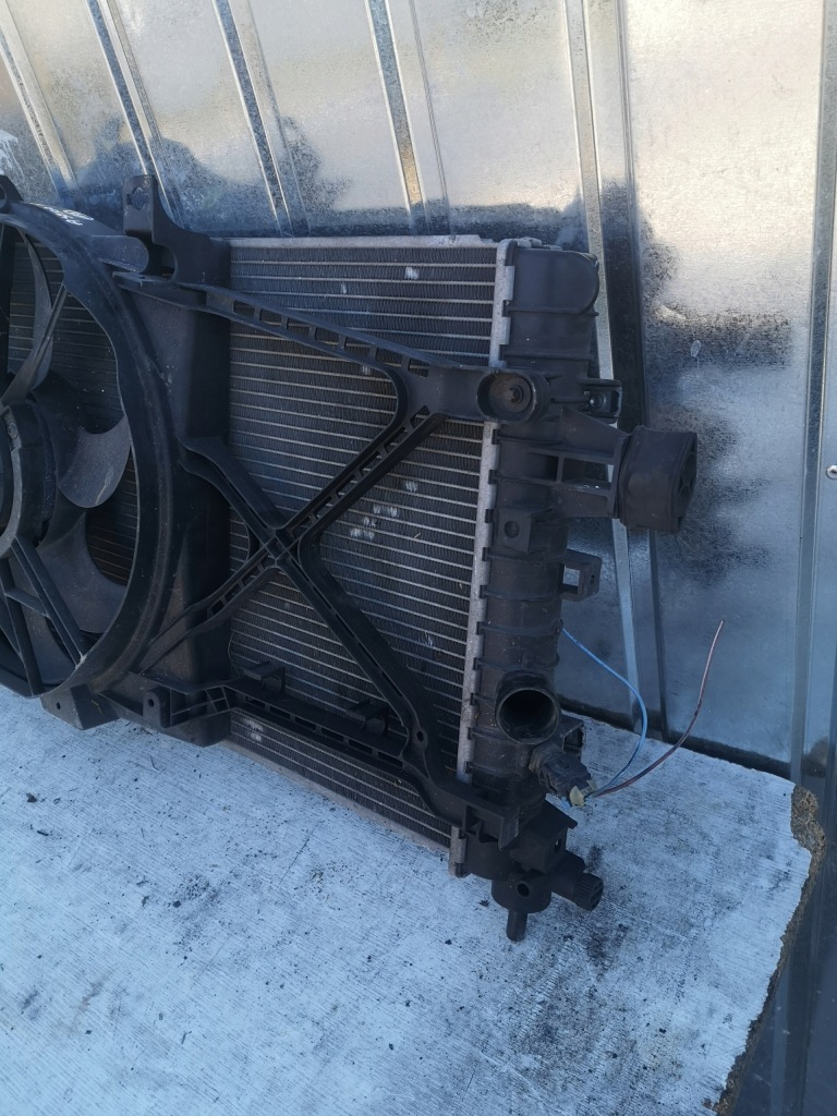 Радиатор воды вентилятор opel zafira b 1.6 бензин механическая коробка передач 05-08 с Разборки