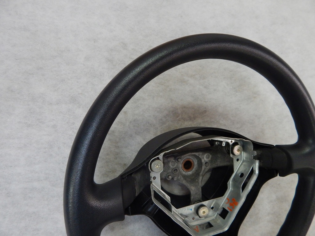 фото №4, Toyota yaris i lift - повітропровід bdb