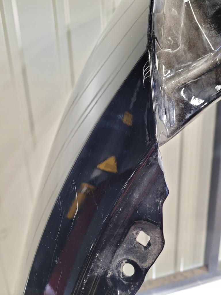 Tesla y крыло правый перед передний 149347200c Цена