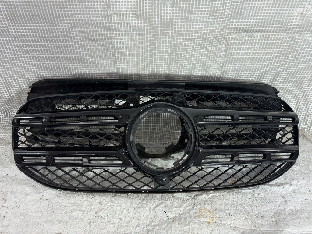 фото №1, Mercedes gls w167 решітка радіатора
