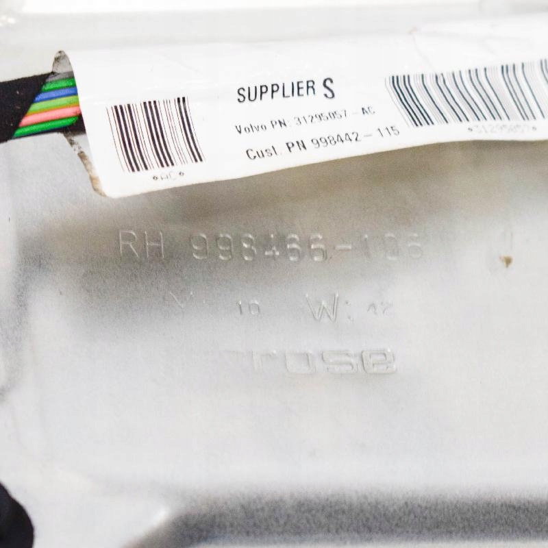 фото №9, Volvo c30 передній правий підйомник скло двері з динаміком 983165-103 86799