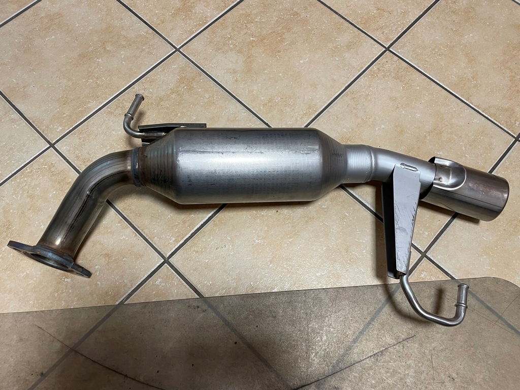 фото №5, Mazda 6 2.2 катализатор r2r1-40-100b