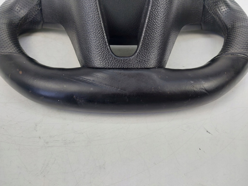 Купити Кермо  шкіряний багатофункціональний 624047000c opel insignia a рестайлінг  opc