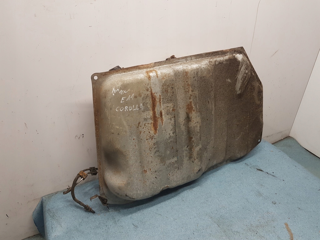 фото №7, Toyota corolla e11 97-02 1.6 бак пального