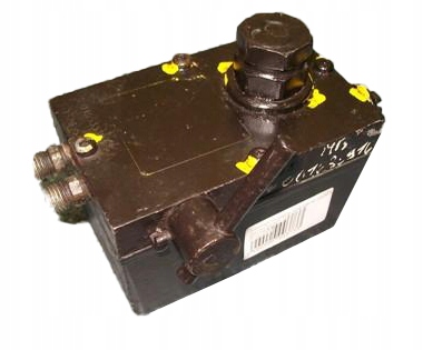 Купить Помпа подъёма кабины mercedes 0015533301