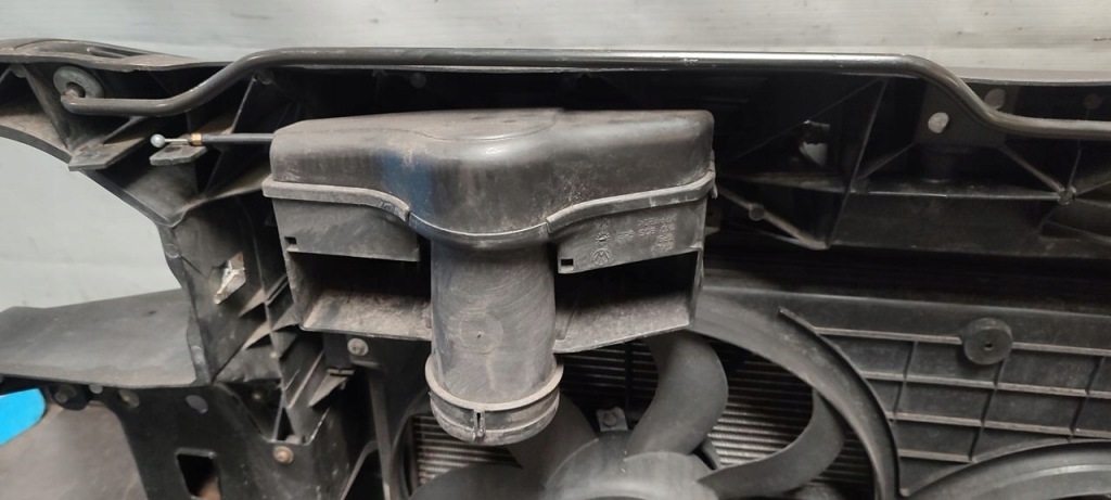 фото №14, Pas передний усилитель передний seat toledo iii 2,0 fsi