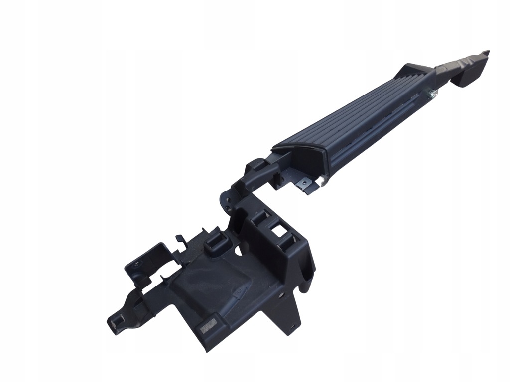 фото №1, Решётка обдув p bmw оригинальный номер 7068910