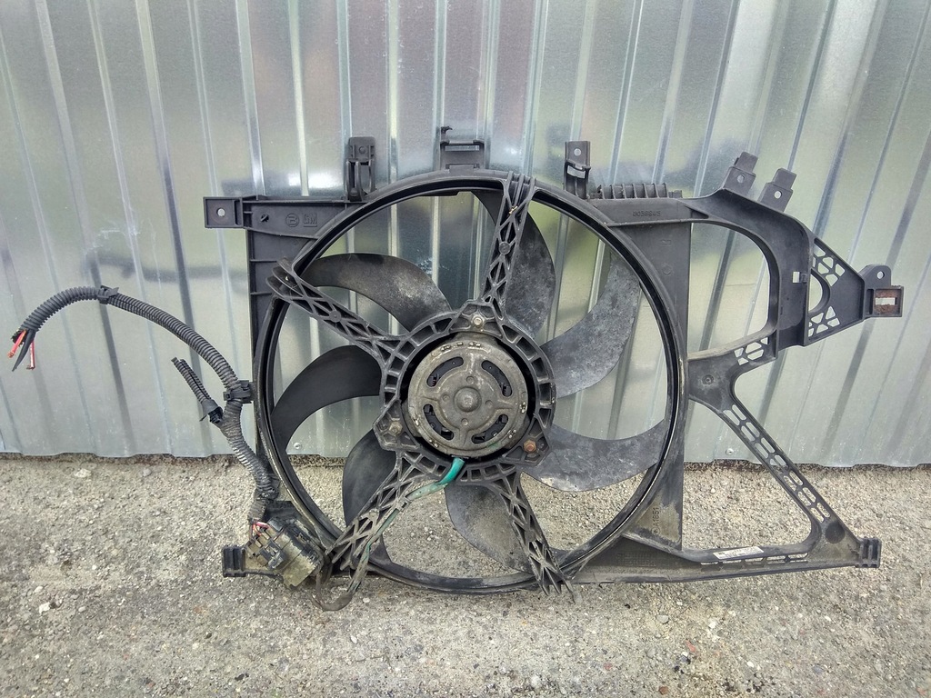 фото №1, Вентилятор корпус opel tigra b ii 13123731