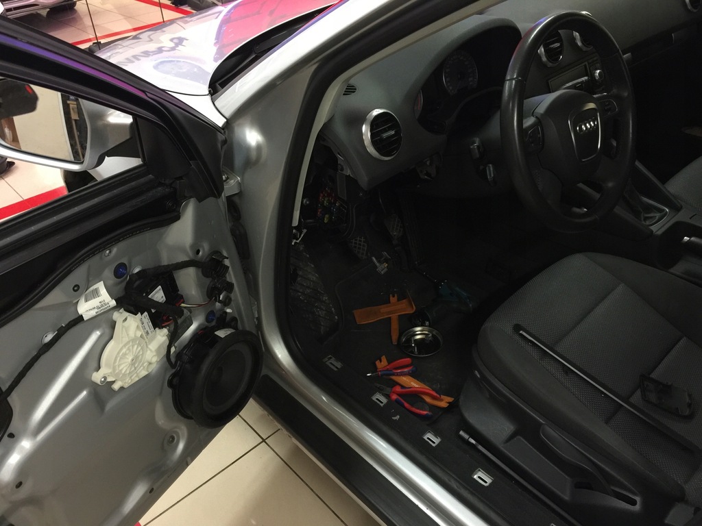 фото №10, Аудиосистема bose audi a3 8p 10 динамиков монтаж кодирование