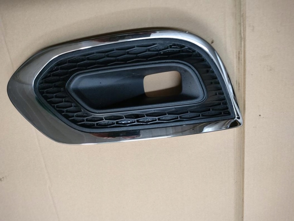 фото №1, Решітка радіатора решітка бампера ліва renault kadjar lift