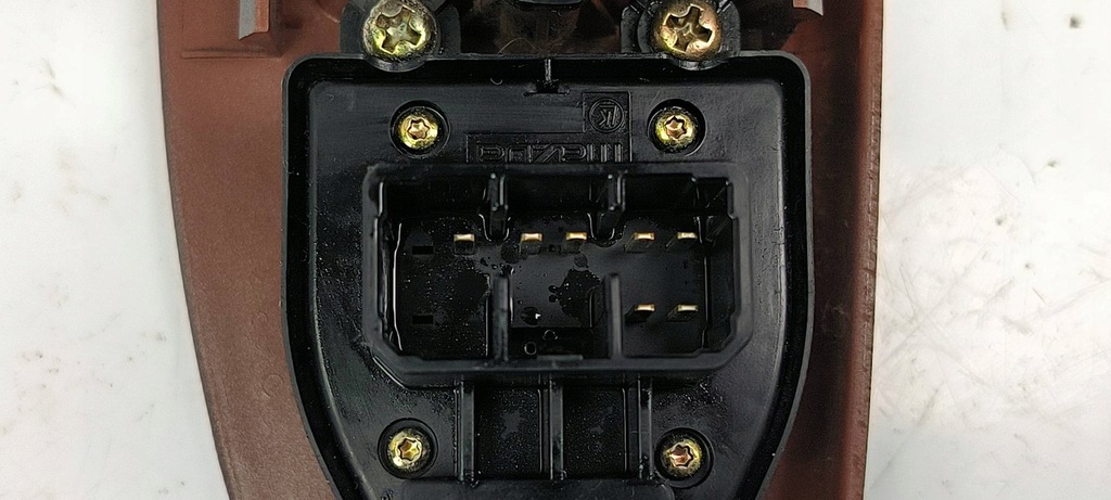 фото №6, Кнопка вікон c8h-d172 mazda premacy