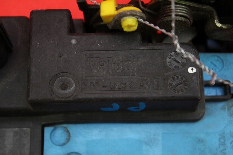 фото №6, Замок двері правий перед передній eu volvo xc90 1 i 06r