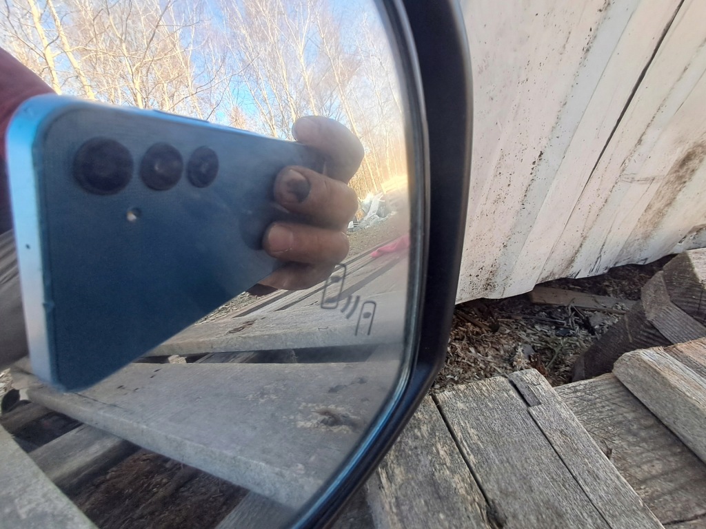 Дзеркало праве toyota rav4 v асистент Зі Шроту