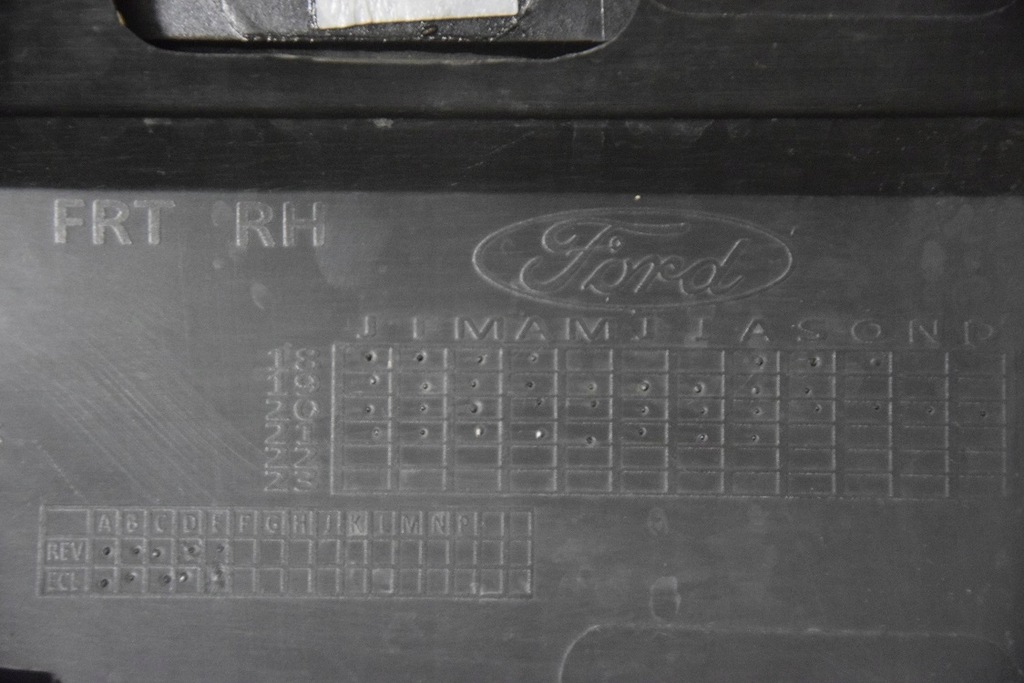 фото №14, Ford explorer 20-r. молдинг дверь правая перед