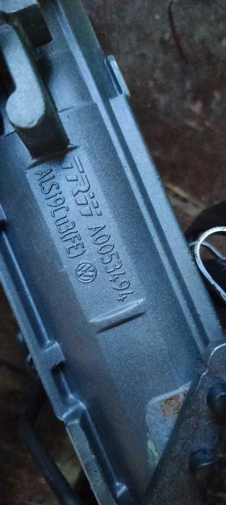 фото №5, Засувка блокування колонки seat arona 2q0905861a euro