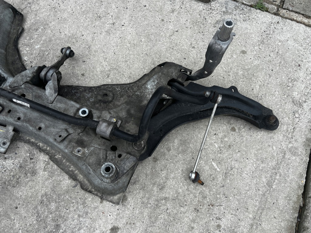 фото №3, Подрамник балка подрамник подвеска перед renault captur i przedlift 0.9 tce