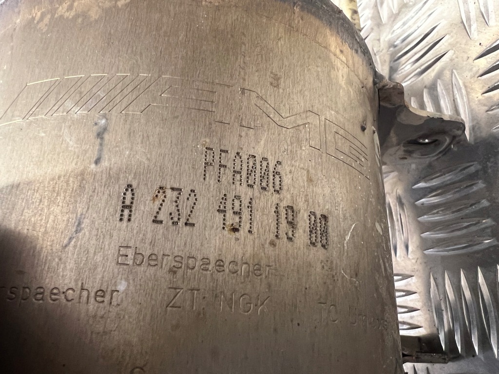 фото №11, Катализатор правый mercedes sl r232 w232 6.3 63 amg a2904903001 a2324911900