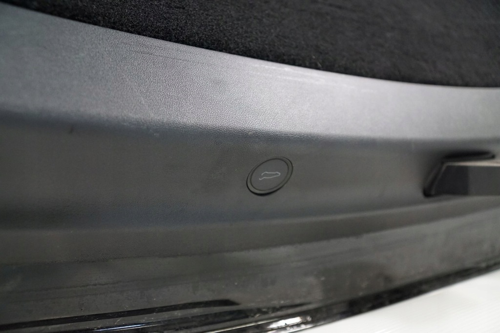 фото №8, Крышка багажника багажника комплектная europa pbsb tesla model y камера 22r