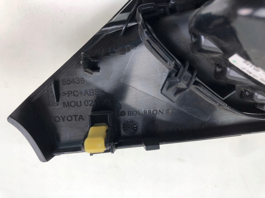 фото №10, Toyota avensis t-27 решітка обдув 09471-005 55660-05120