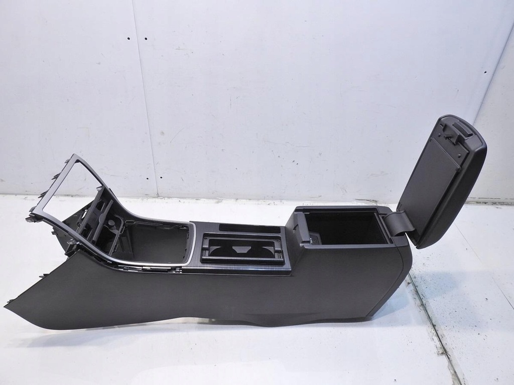 фото №12, Туннель средний подлокотник mazda 6 gh