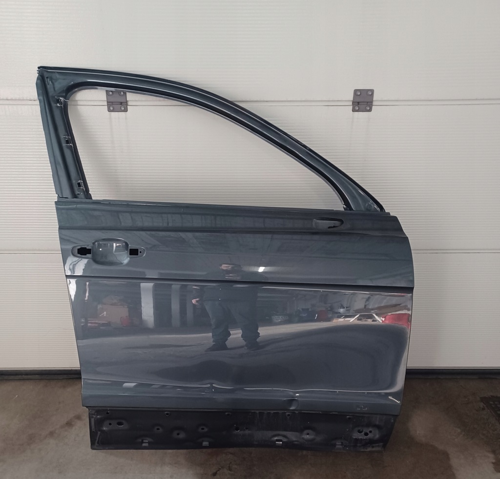 фото №1, Bentley bentayga дверь правое