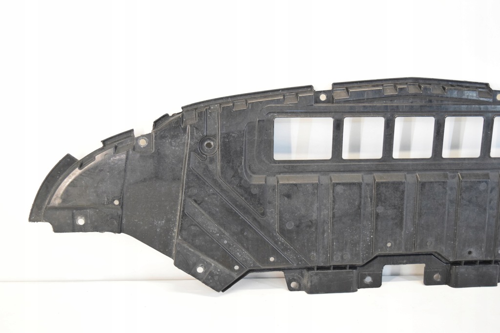 фото №5, Mercedes gt 290 amg плита защита бампер перед