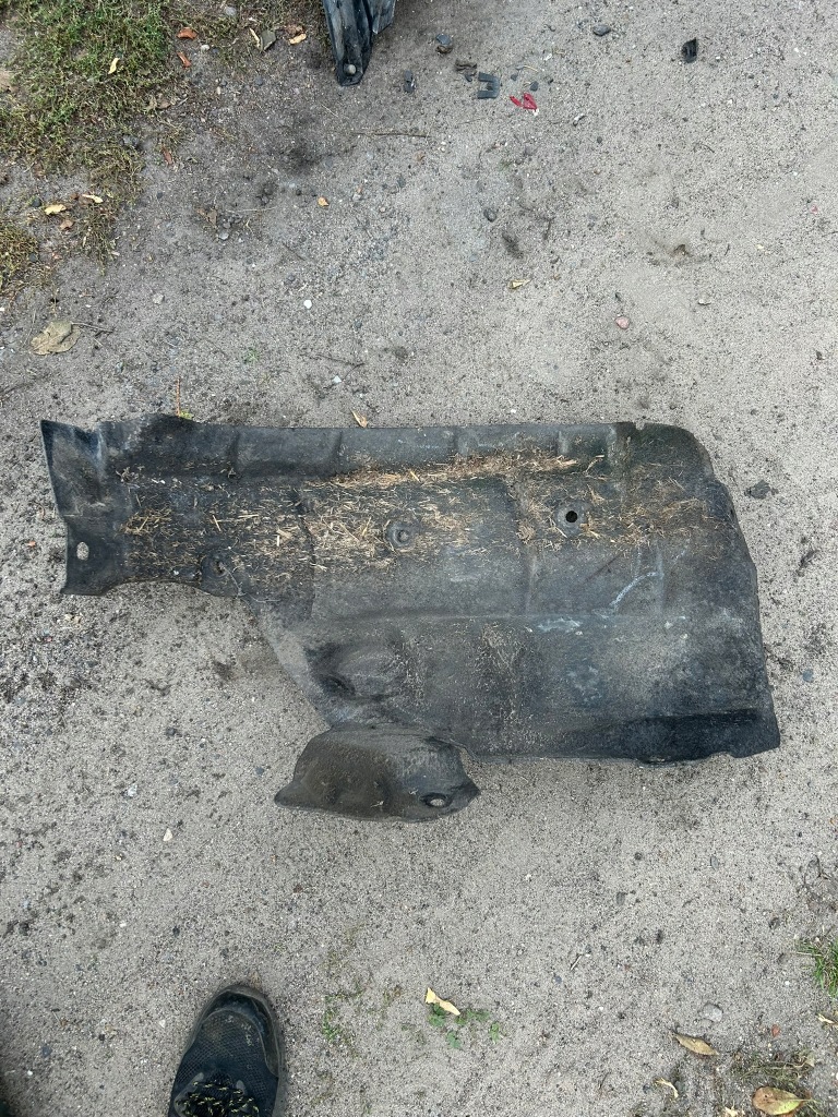 фото №3, Подкрылок левый перед renault scenic iii 638458384r