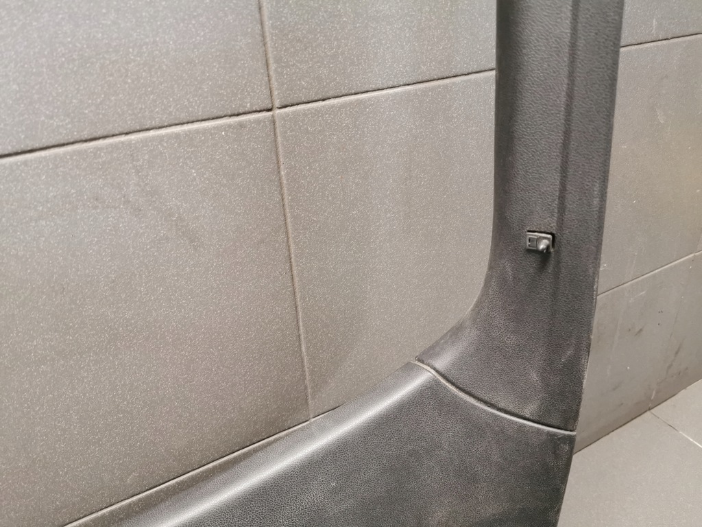 фото №5, Обивка крышки audi a5 sportback 8t8867979 czarna