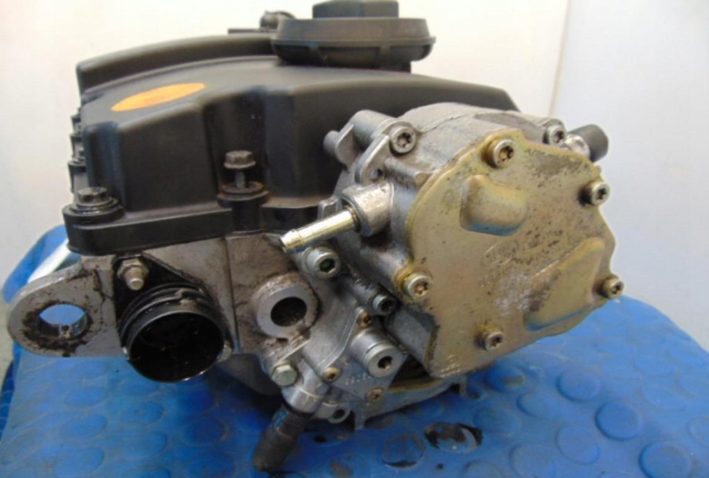 фото №11, Audi a2 1.4tdi головка двигателя 045103373c