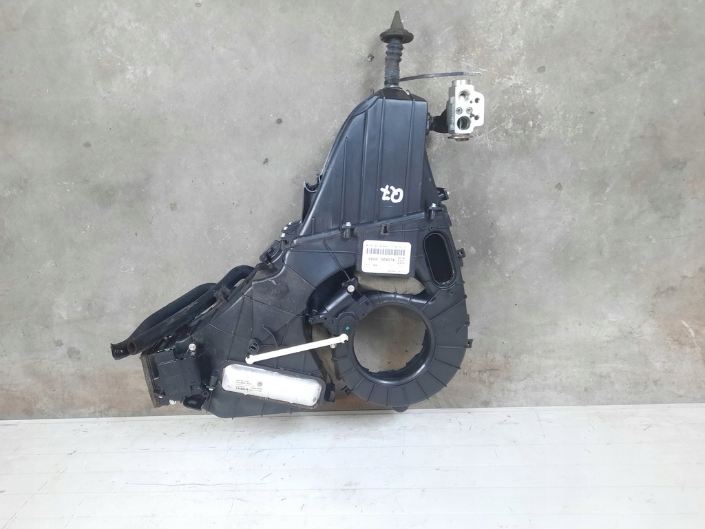 фото №7, Отопитель задняя audi q7 4l 4l0820004d